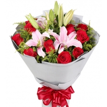 1 Stem White Lilies With 12 Red Roses in a Bouquet