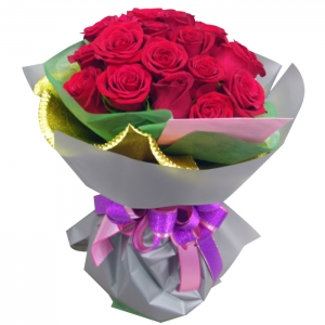 12 red roses bouquet to philippines
