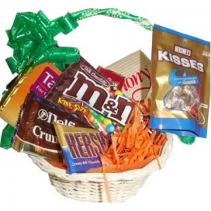 Send Basket of full chocolates #15 to Philippines
