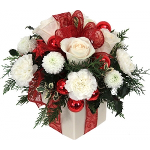 White Christmas Flowers Send to Philippines