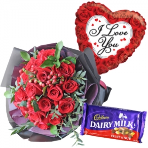 24 red roses with cadbury and balloon to philippines