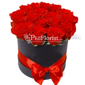 12 Red and Roses in Box to Philippines