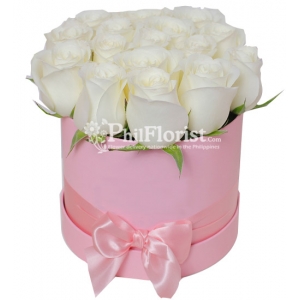 12 White Roses in Box To Philippines