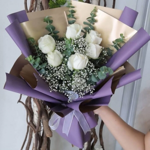 send white rose to Philippines